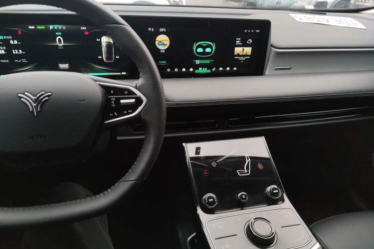 Used NETA U 2023 NETA U-Ⅱ Challenge Edition 500 U Show – Lithium Iron Phosphate
