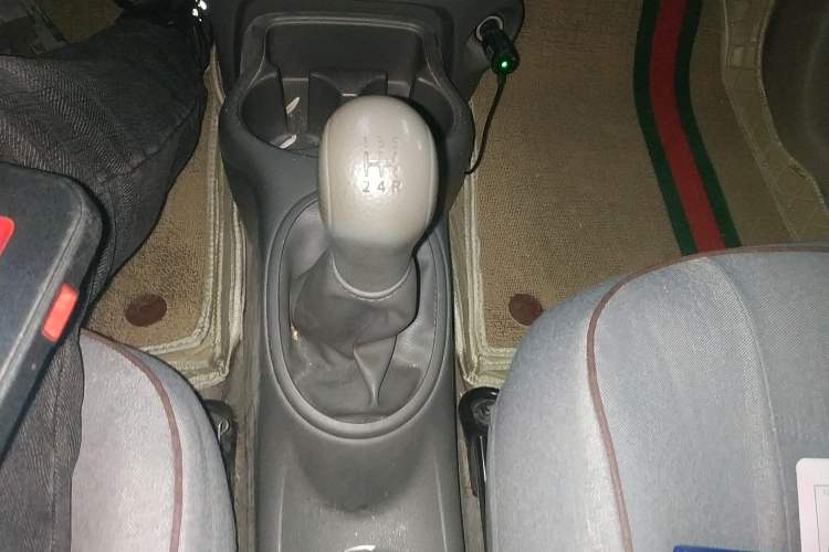 Used Nissan Sunny 2015 1.5XE Manual Comfort Edition
