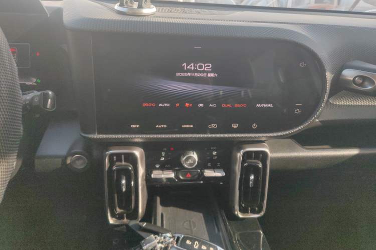 Used Haval DARGO 2021 2.0T DCT 4x4 Chinese Rural Dog Edition
