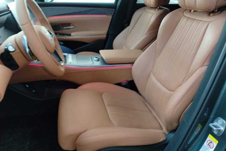 Used BYD Han L 2025 DM-p Four-Wheel-Drive LiDAR Flagship Model
