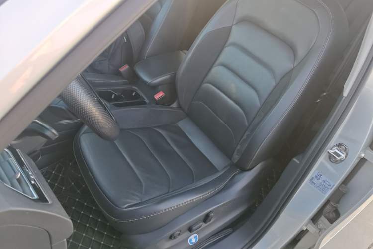 Used Volkswagen Tiguan L 2017 330TSI Automatic Two-Wheel Drive Luxury Edition
