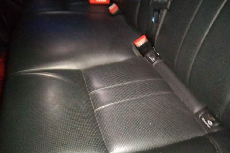 Used Land Rover Discovery Sport 2018 240 PS SE Version