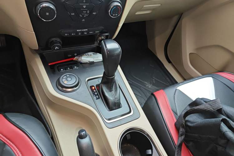 Used Ford Everest 2017 2.0T Gasoline Automatic 4x4 Elite Edition 5 Seats