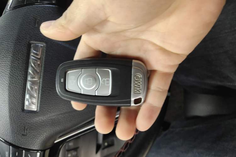 Used Haval H6 2016 Upgraded Model 1.5T Automatic Two-Wheel Drive Elite Version
