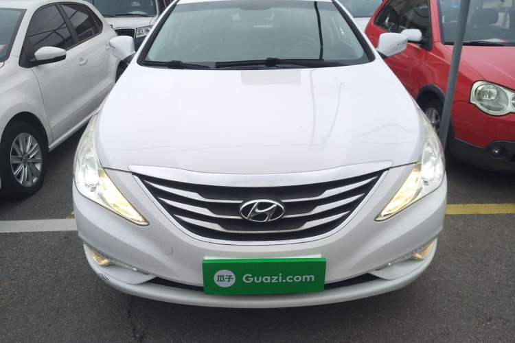 Used Hyundai Sonata 2015 Classic 2.0L Automatic Luxury Edition
