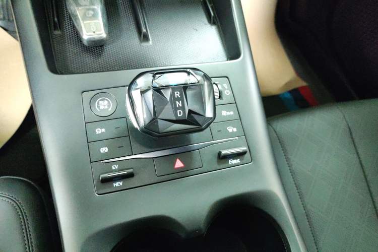 Used BYD Qin PLUS 2025 DM-i Smart Drive 55KM Leading Model
