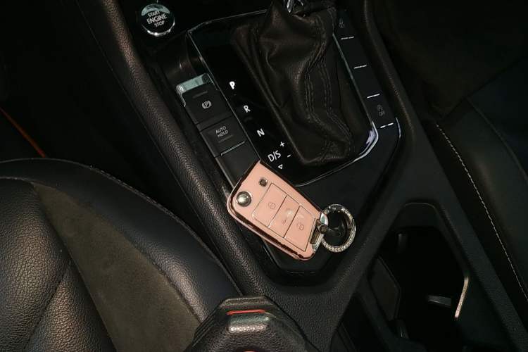 Used Volkswagen Tiguan L 2018 330TSI Automatic Two-Wheel Drive Luxury Edition