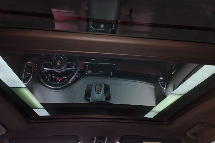 Used Porsche Cayenne 2023 Cayenne 3.0T Platinum Edition
