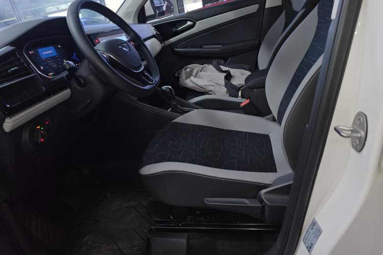 Used Jetta VS7 2023 280TSI Automatic Trend Edition