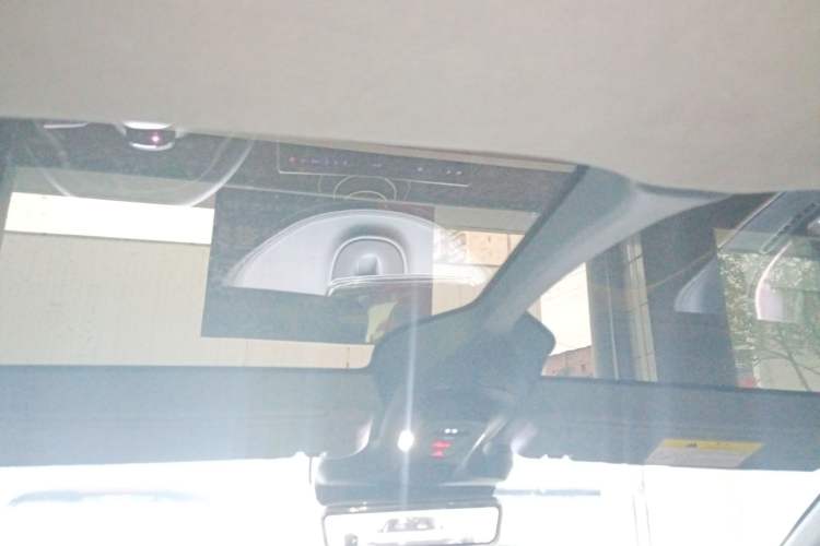 Used  11 2022 Ultra-Long Range Dual-Motor Luxury Edition 4 Seats