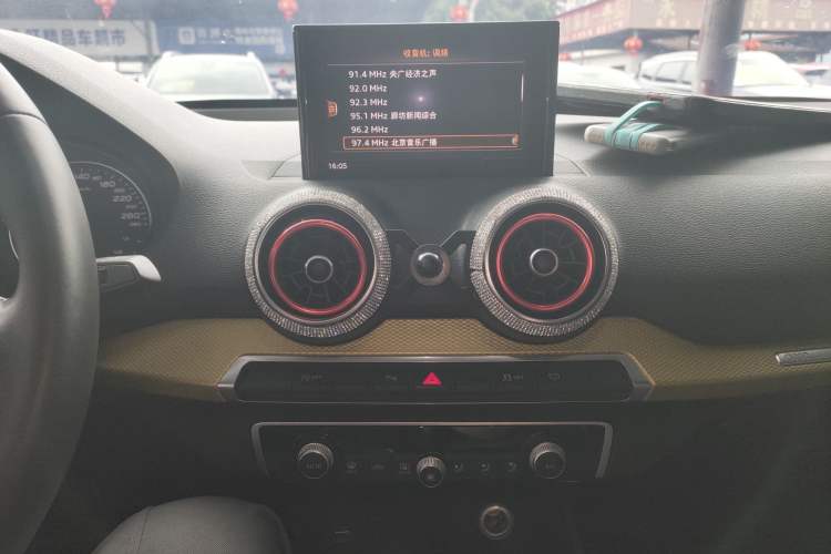 Used Audi Q2L 2018 35 TFSI Fashion Dynamic Version China V Emission Standard