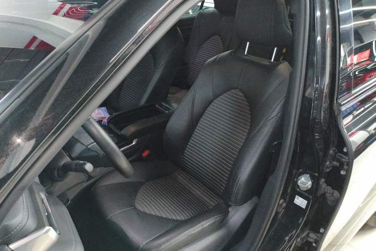 Used Toyota Crown Kluger 2022 2.5L HEV Four-Wheel Drive Luxury Edition
