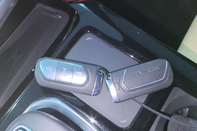 Used VOYAH FREE 2021 Four-Wheel Drive Standard Range-Extended Exclusive Luxury Package
