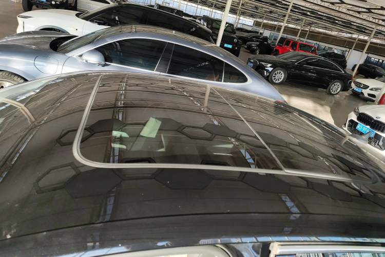 Used Volkswagen Magotan 2023 2 Million Units Commemorative Edition 330TSI DSG Luxury Version