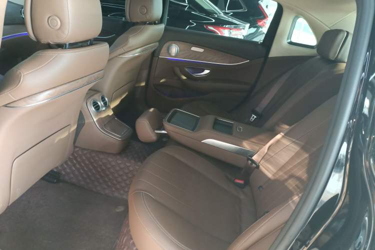 Used Mercedes-Benz E-Class 2022 E 260 L