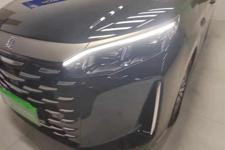 Used BYD Xia 2025 DM-i 1.5T 180km Excellence Model
