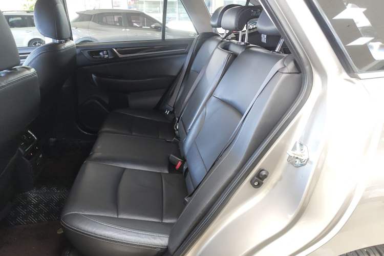 Used Subaru Outback 2017 2.5i Sport Navigation Edition with EyeSight
