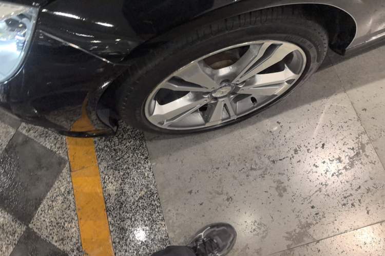 Used Mercedes-Benz E-Class 2015 E 320 L 4MATIC
