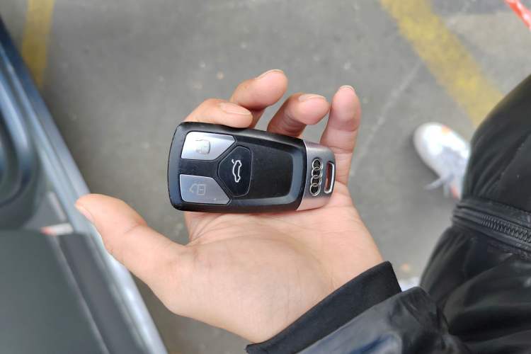 Used Audi A4L 2018 30th Anniversary Edition 40 TFSI Fashion Model