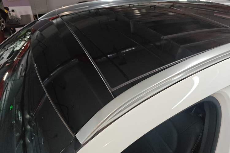 Used Mercedes-Benz GLC 2018 GLC 260 4MATIC Luxury Model