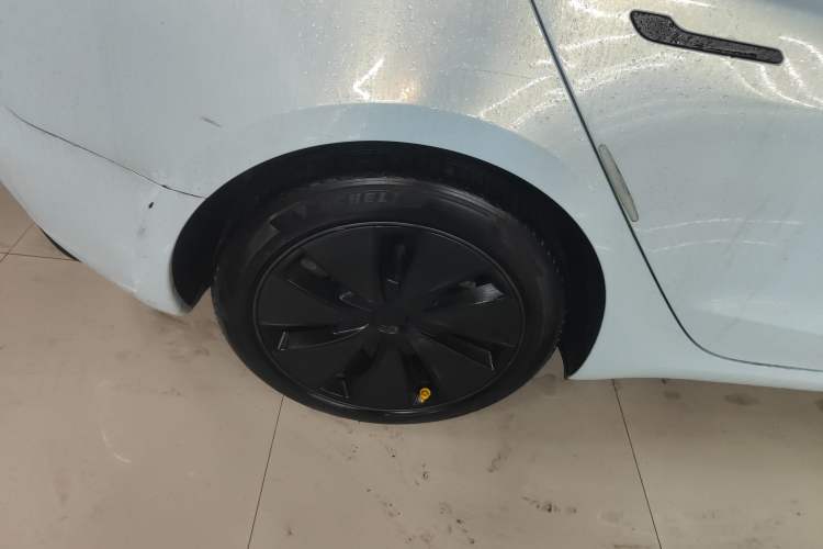 Used Tesla Model 3 2023 Rear-Wheel-Drive Version
