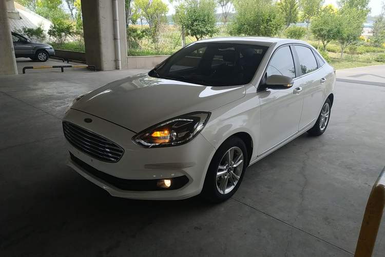 Used Ford Escort 2019 Revised Version 1.5L Automatic Enjoyment Type China VI Standard