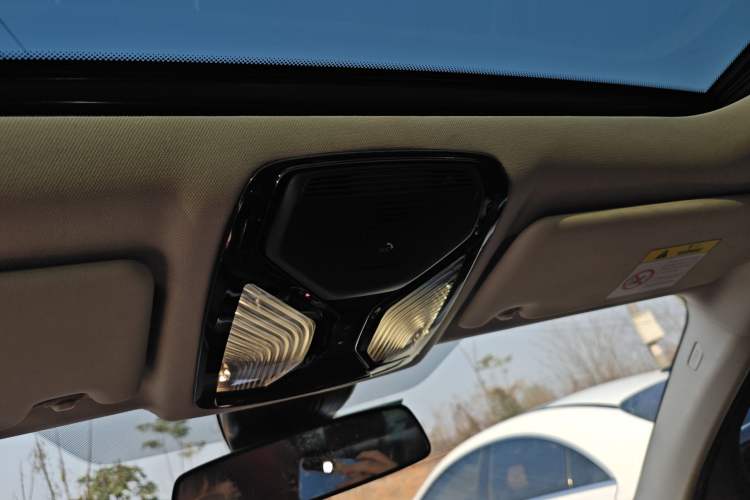 Used BMW i3 2022 eDrive 35 L
