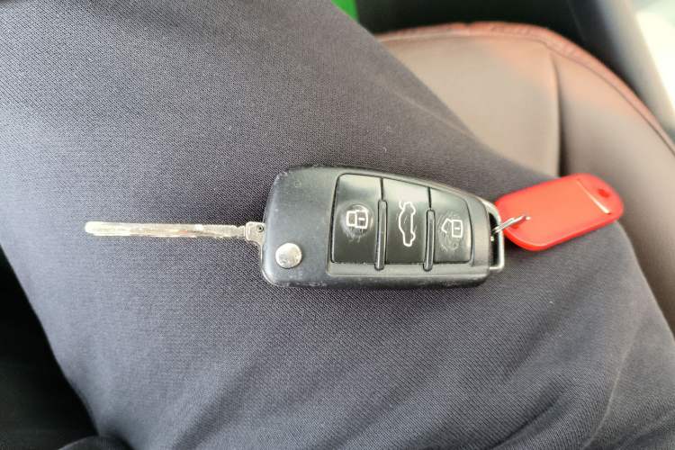 Used Audi Q3 2015 30 TFSI Ambition Edition