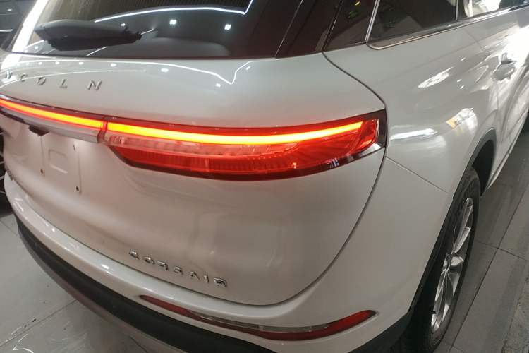 Used Lincoln Corsair 2021 2.0T Two-Wheel Drive Deluxe Edition
