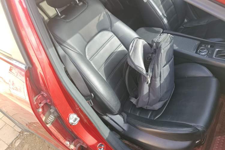 Used Mazda CX-4 2018 2.0L Automatic Two-Wheel Drive Blue Sky Dynamic Version China V Standard
