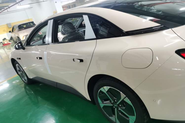 Used XPeng MONA M03 2025 620 Ultra-Long Range Plus
