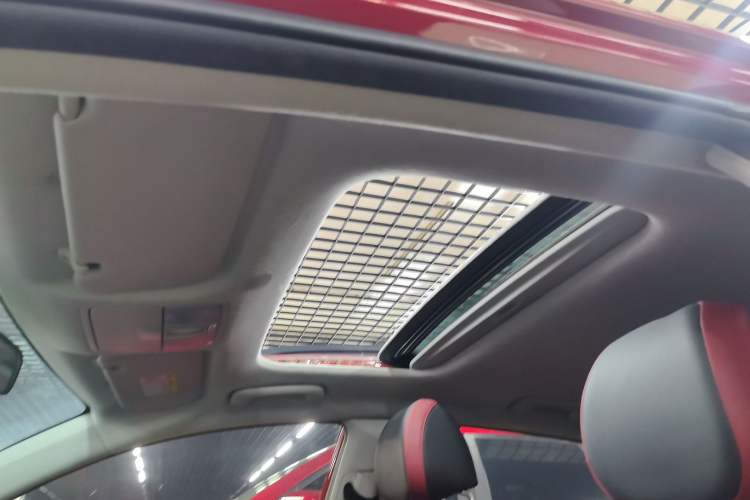 Used Kia KX Cross 2018 1.6L Automatic Dynamic Sunroof Version