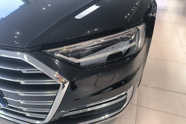 Used Audi A8 2022 A8L 50 TFSI quattro Comfort Edition Collector's Model
