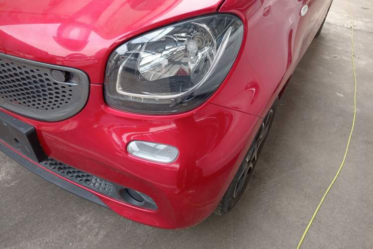 Used  forfour 2016 0.9T 66 kW Pioneer Edition