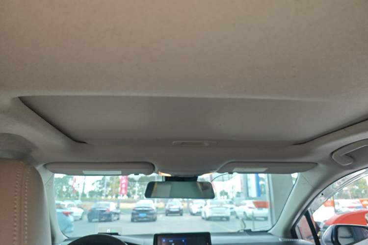 Used Toyota Corolla 2021 Dual-Motor 1.8L E-CVT Elite Edition
