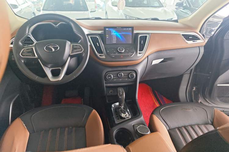 Used Soueast DX7 2017 1.5T Automatic Glory Edition
