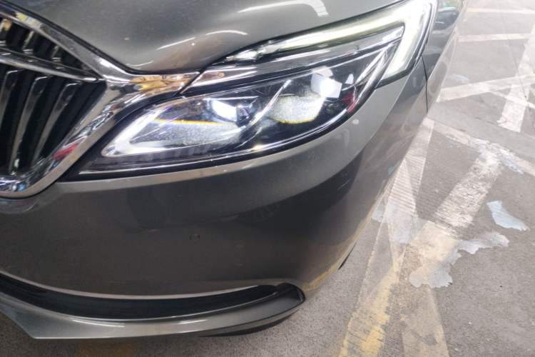 Used Buick GL8 2018 ES 28T Premium Model China VI Standard
