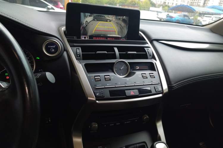 Used Lexus NX 2020 300h Front-Drive FENGSHANG Version China VI Standard
