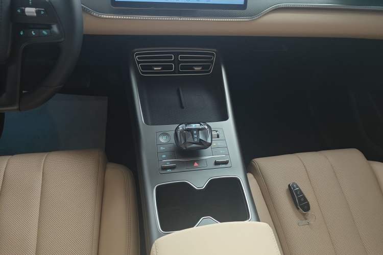 Used BYD Song Pro New Energy 2025 2nd Generation Intelligent Driving Version DM-i 75KM Leading Edition
