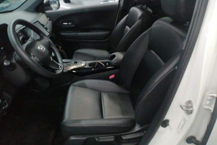 Used Honda XR-V 2017 1.8L EXi CVT Comfort Version
