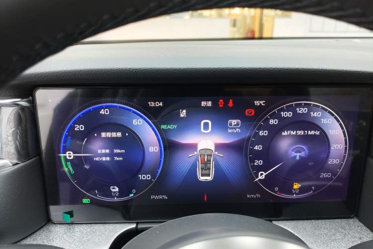 Used Hongqi HS7 PHEV 2025 Model 2.0T PHEV Four-Wheel Drive 2 Million Units Commemorative Edition 6-Seater