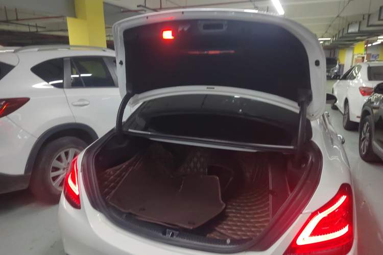 Used Mercedes-Benz C-Class 2019 C 180 L Fashion Edition Sport Version