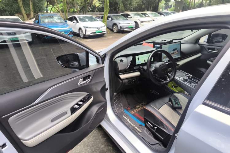 Used AION S Plus 2022 70 Intelligent Edition
