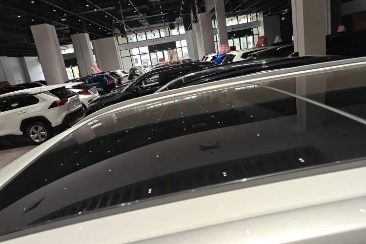 Used Toyota Highlander 
