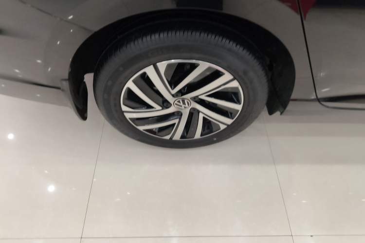 Used Volkswagen Lavida 2023 1.5L Automatic 5 Million Edition
