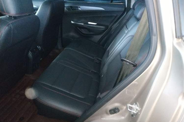 Used Changan CS75 2016 2.0L Manual Luxury Version China V Standard
