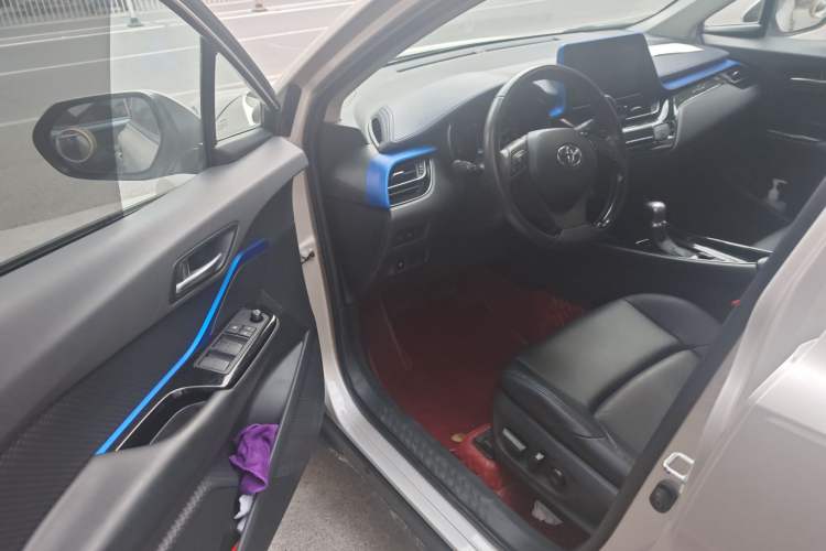 Used Toyota C-HR 2021 2.0L Luxury Edition
