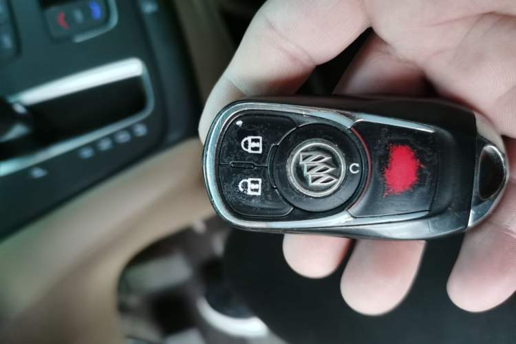 Used Buick GL8 2018 ES 28T Premium Model China VI Standard
