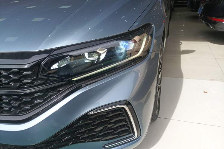 Used Volkswagen Passat 2022 330TSI Starry Elite Edition