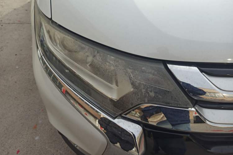 Used Mitsubishi Outlander 2018 2.0L Two-Wheel Drive Glory Edition 5 Seats